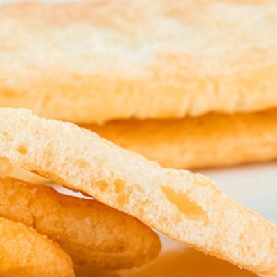 越南KoolOne仙贝米饼 玉米干酪味章鱼海苔味雪饼休闲零食米饼干图2